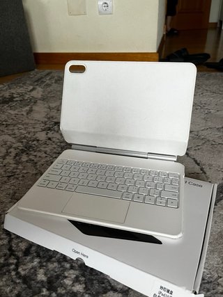 iPad 10ª Gen 64GB Azul + 2 Fundas