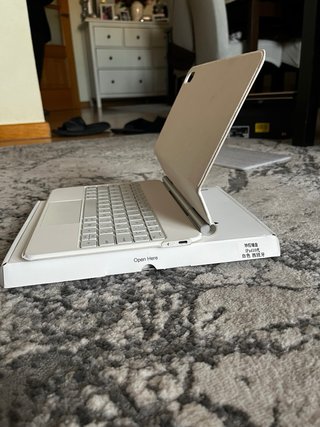 iPad 10ª Gen 64GB Azul + 2 Fundas