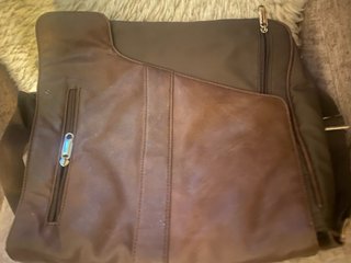Bolso unisex porta documentos marrón