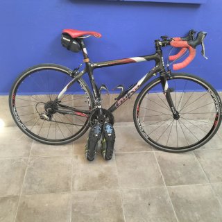 Bicicleta de carretera Goka. Se regala zapatillas