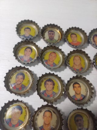 COLECCIÓN 24 CHAPAS FUTBOL, F.C BARCELONA, MESSI