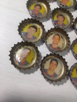COLECCIÓN 24 CHAPAS FUTBOL, F.C BARCELONA, MESSI