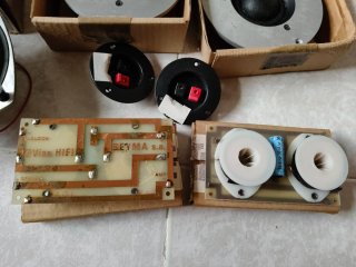 4 Altavoces Vieta y Beyma + 2 Filtros