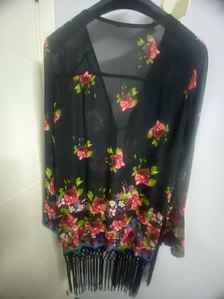 Chaqueta gasa floral con flecos