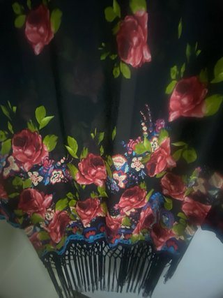 Chaqueta gasa floral con flecos