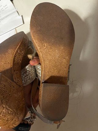 Sandalias doradas y plateadas talla 41