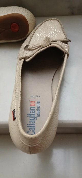 Mocasines Callaghan Beige/Oro Talla 39