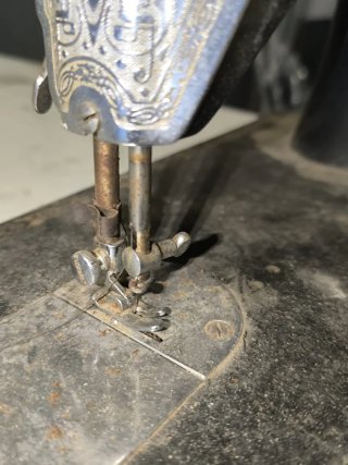 Máquina de coser Sigma antigua