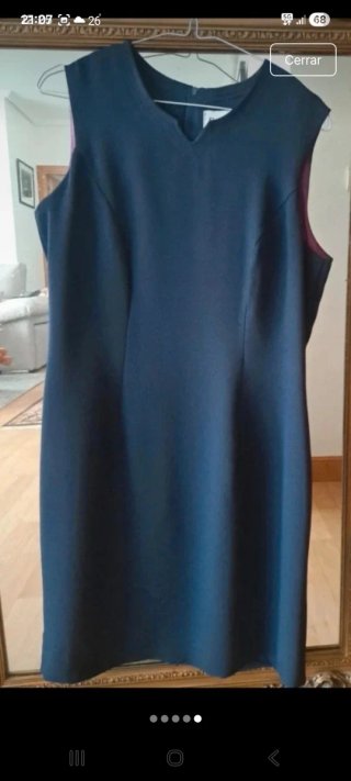 Vestido azul marino sin mangas