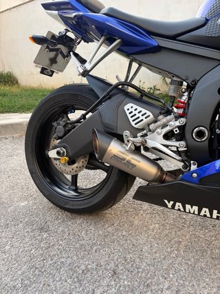 Yamaha R6 2006 Azul