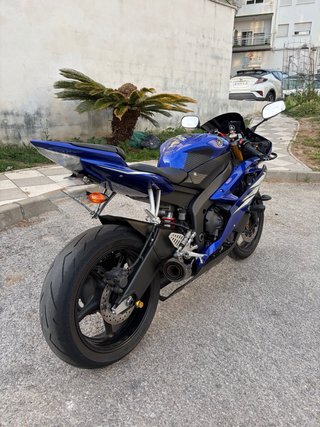 Yamaha R6 2006 Azul