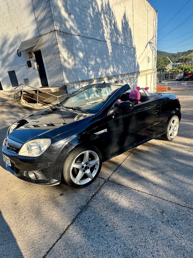 Opel Tigra 2006 - foto 1