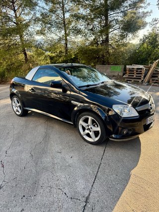Opel Tigra 2006
