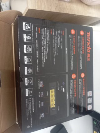 Router Tenda Wi-Fi 7 BE6L Pro