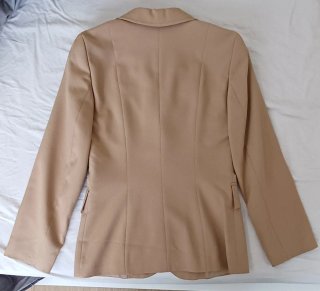 Traje Zara Basic chaqueta y pantalón camel