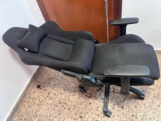 Silla Gaming Corsair TC100 Negra