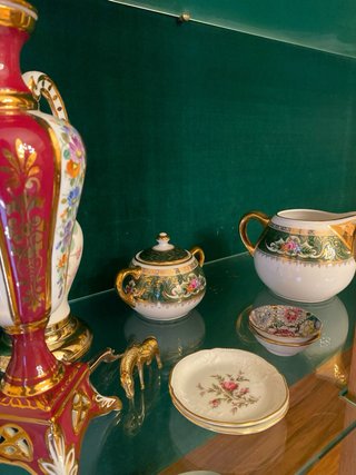 Conjunto Porcelana y Cristal Decorativo