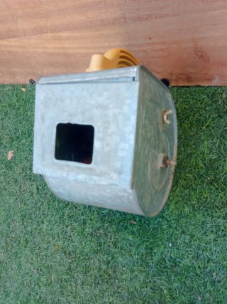 Máquina de gotele antigua Bertani.