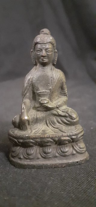 3 Figuras en bronce de Buda, Ganesha y Lakshmi.