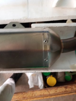 Tubo de escape Akrapovič