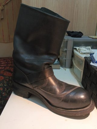 Chaqueta de cuero motera negra