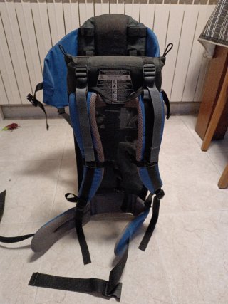 Mochila Porta Bebé Deuter Kid Comfort con funda
