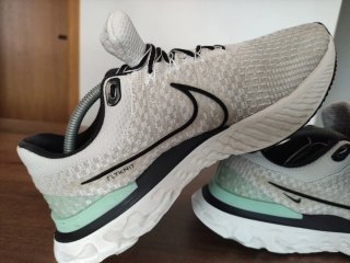 Nike Infinity Run Flyknit Talla 44