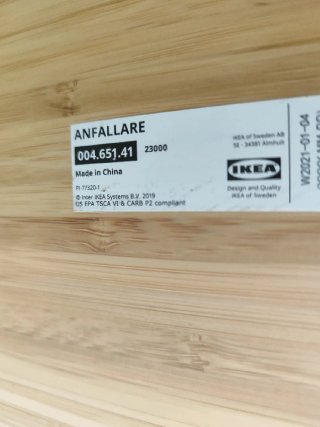 Escritorio bambú · Ikea · Hogar (perfecto estado)