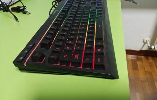 Teclado y Ratón Gaming HyperX + Alfombrilla