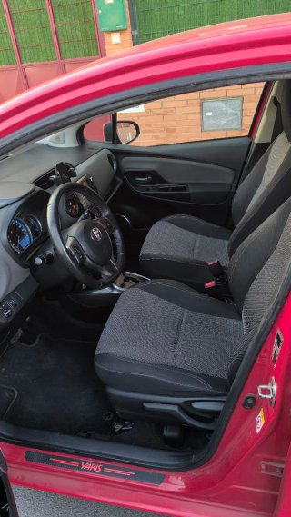 Toyota Yaris 2015