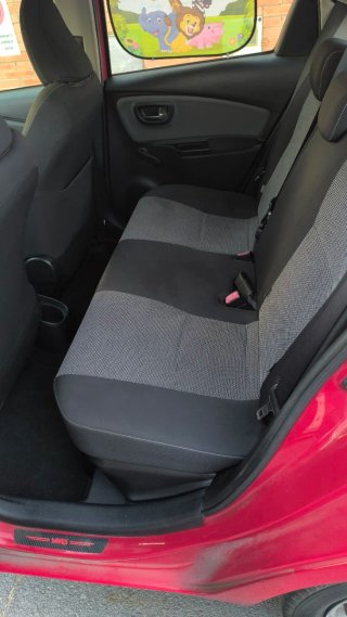 Toyota Yaris 2015