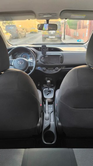 Toyota Yaris 2015