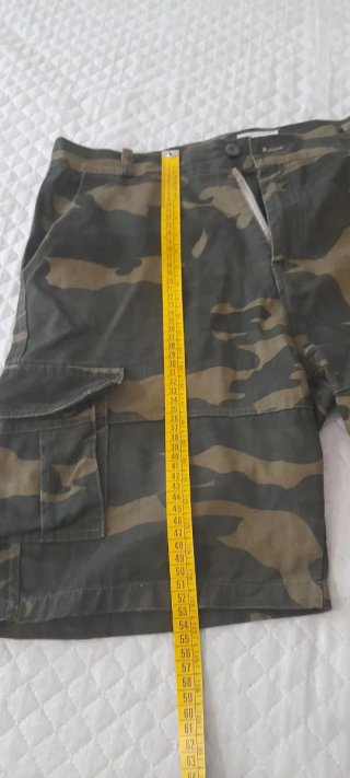Pantaloncini cargo mimetici taglia XXL