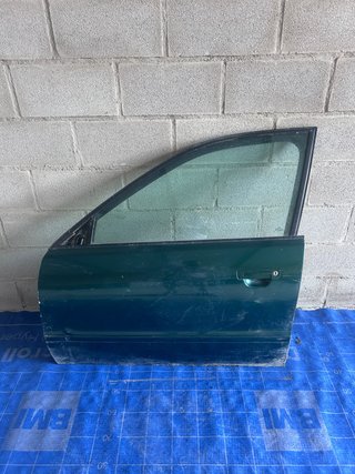 Puerta Delantera Izquierda Verde audi a 4