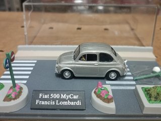 Modellino Fiat 500 Diorama Francis Lombardi