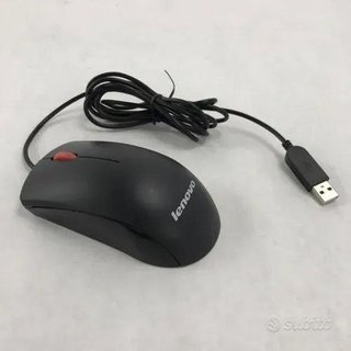 2 Monitor Pc con tastiera e mouse in permuta