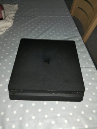 PS4 (PlayStation 4) Negra