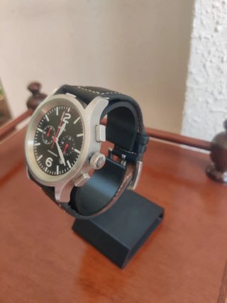 Reloj Kronos Cronógrafo Negro y Plateado