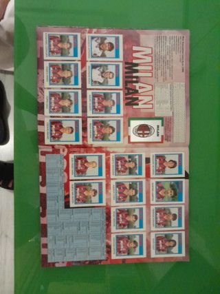 Album Calcioflash 92/93 Figurine. Liga italiana.