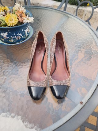 Zapatos de salón tacón leopardo y negro