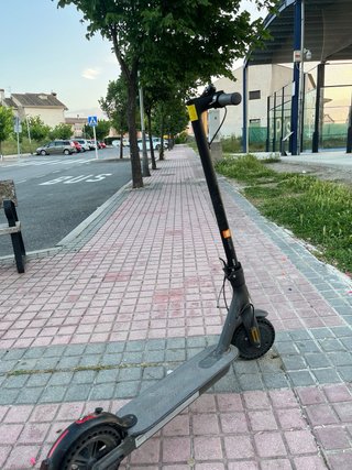 Patinete Xiaomi Essencials Negro