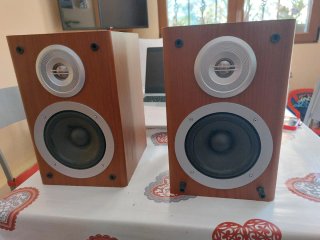 Altavoces LG 40w