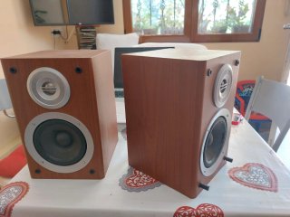 Altavoces LG 40w
