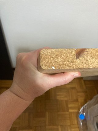 Siete baldas de madera de pino