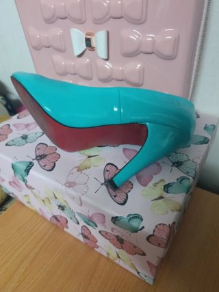 Zapatos tacón charol verde agua
