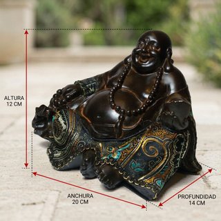 Buda de la abundancia y riqueza con traje bordado