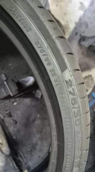 2 Neumáticos 275 30 ZR21 98Y