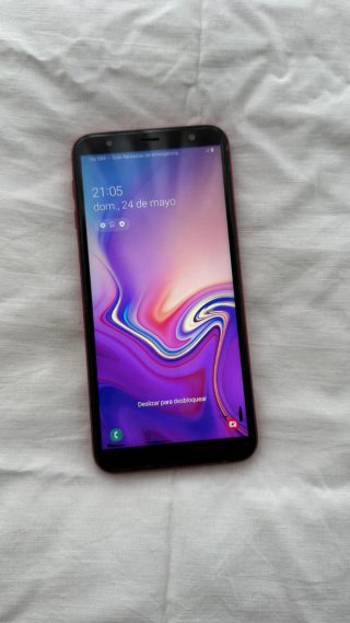 Samsung Galaxy J6+ Rojo