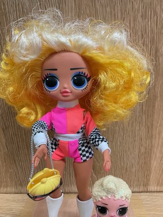 Bambola LOL con accessori