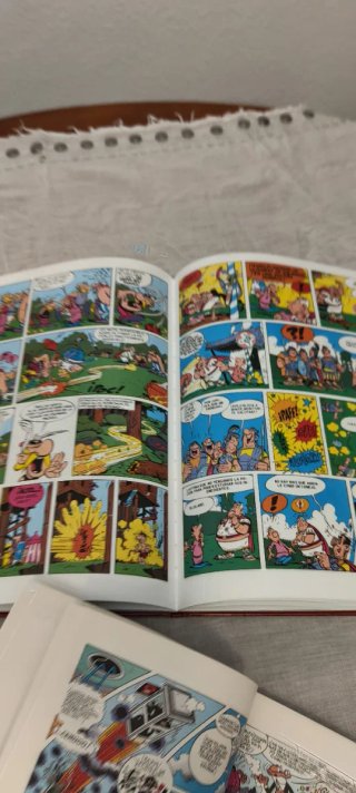 Cómics 15€ Astérix el Galo + Mortadelo y Filemón